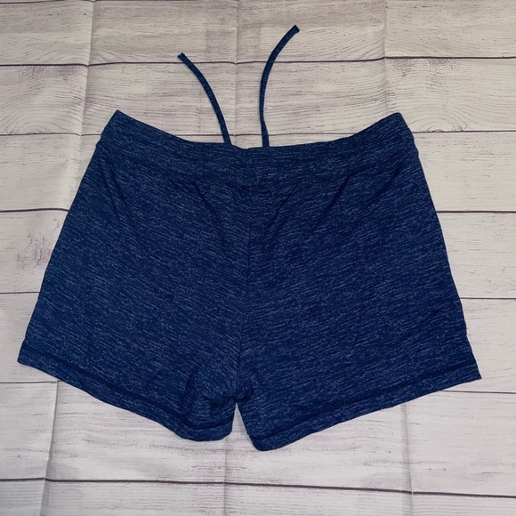 Women's 32 Degrees Fleece Shorts - Picture 6 of 6